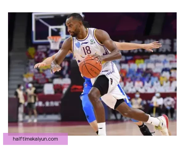 苏亚雷斯传奇地位依然巩固，状态回暖持续吸引关注