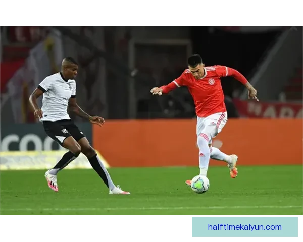 沙勒罗瓦本赛季定位球表现稳健，攻防效率持续提升